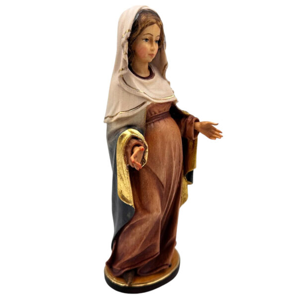 figura virgen embarazada madera detalle