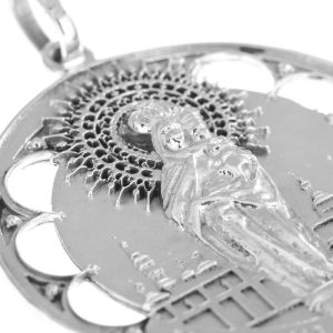 medalla virgen pilar calada detalle