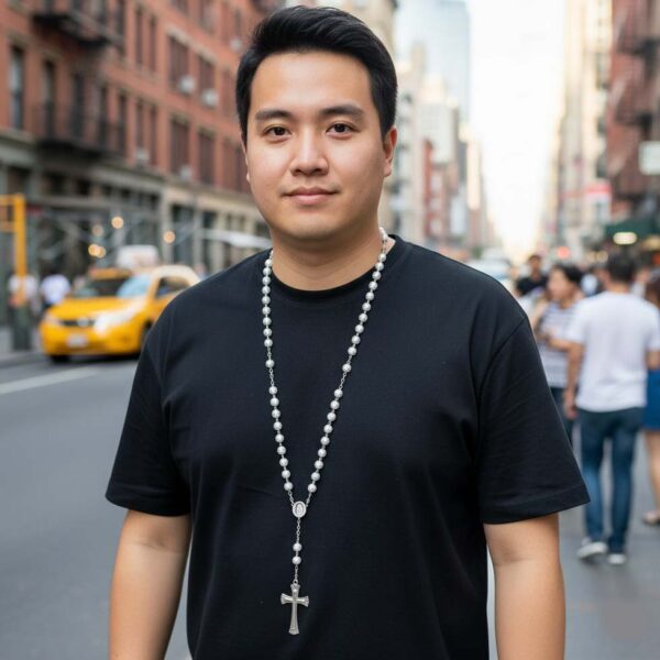 modelo hombre cristal puro