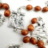rosario via crucis madera detalle